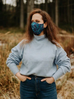 Lustige Antibakterielle Gesichtsmaske Geheimer Garten - Größe „Groß“ -Dedoles Antibacterial Face Mask Secret Garden 2 1