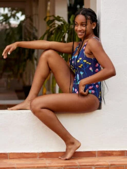 Lustiger Einteiliger Badeanzug Aquarell-Blumen 11 Lustiger Einteiliger Badeanzug Aquarell-Blumen -Dedoles Aquarel Flowers 4