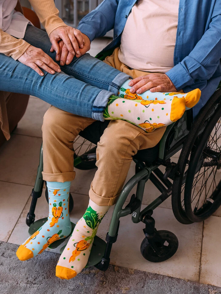 Lustige Socken Karottenliebe 5 Lustige Socken Karottenliebe – Bild 3