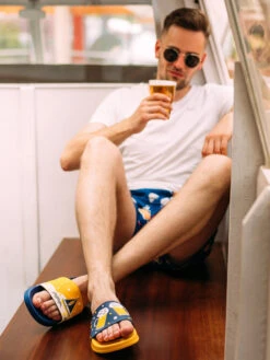Lustige Pantoletten Kaltes Bier 13 Lustige Pantoletten Kaltes Bier -Dedoles Cold Beer 8