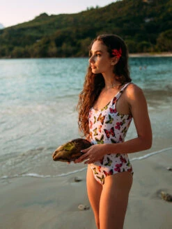 Lustiger Einteiliger Damenbadeanzug Bunte Schmetterlinge -Dedoles Colorful Butterflies 9