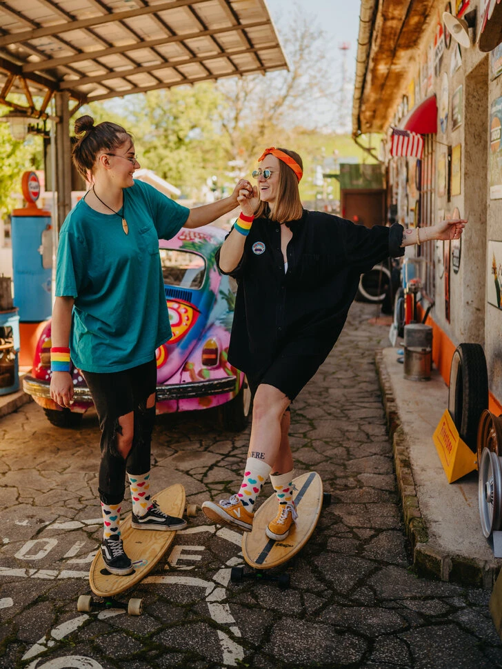 Lustige Socken Bunte Herzen 6 Lustige Socken Bunte Herzen – Bild 4