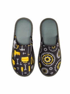 Lustige Hausschuhe Mechaniker