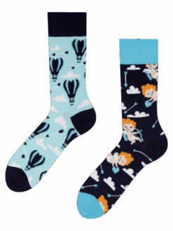Lustige Socken Fliegender Amor