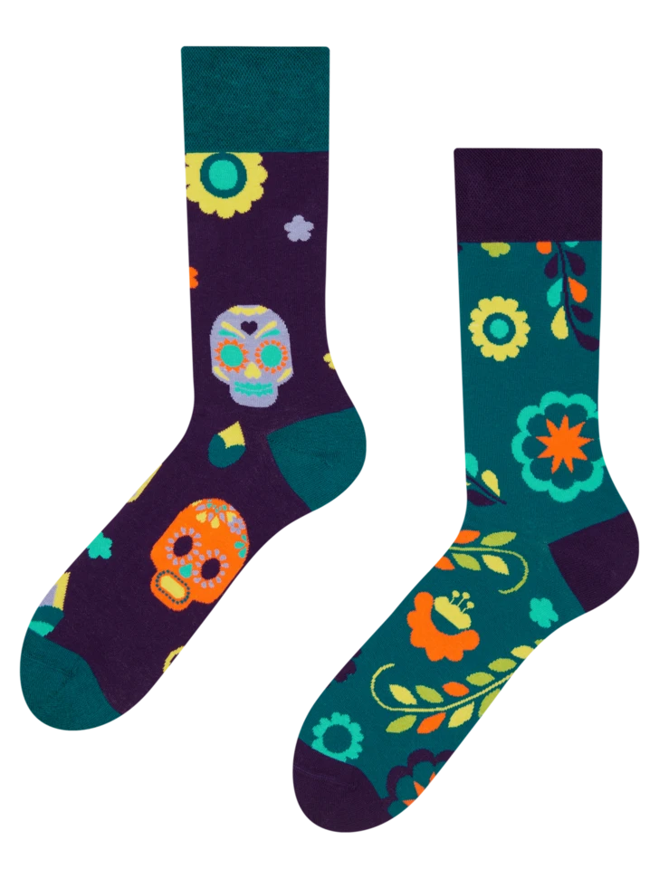 Lustige Socken Totenköpfe Und Blumen 3 Lustige Socken Totenköpfe Und Blumen