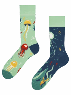 Lustige Socken Schwimmende Qualle