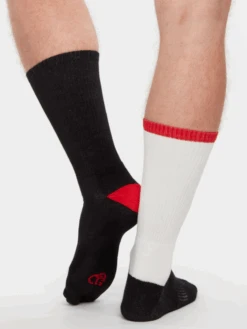 Schwarze Und Weiße Sportsocken -Dedoles D U SC RSS B C 1222 3