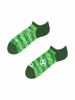 Lustige Sneakersocken Fußballplatz