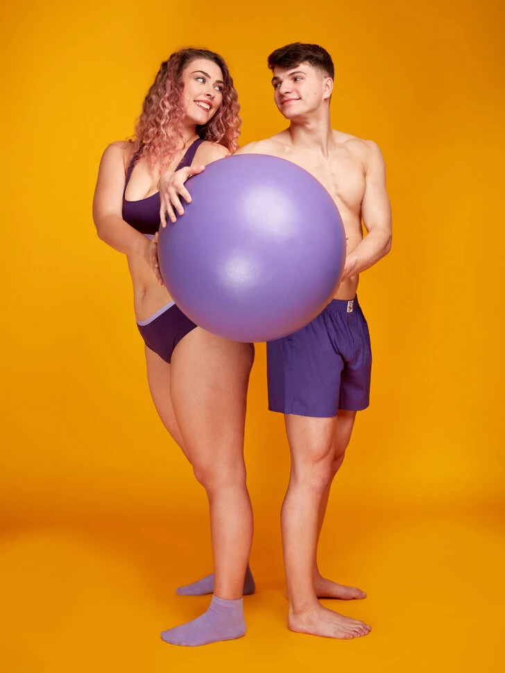 Dunkelviolette Shorts Für Männer 7 Dunkelviolette Shorts Für Männer – Bild 5