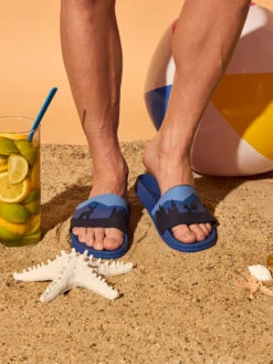 Lustige Pantoletten Hirsch Im Wald -Dedoles Deer in Forest 3