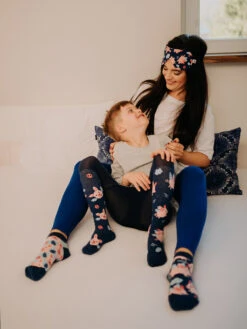 Lustige Strumpfhosen Für Kinder Fliegende Schweine -Dedoles Flying Pigs 1 4