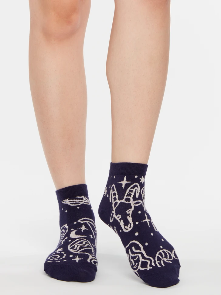 Lustige Knöchelsocken Horoskop 4 Lustige Knöchelsocken Horoskop – Bild 2