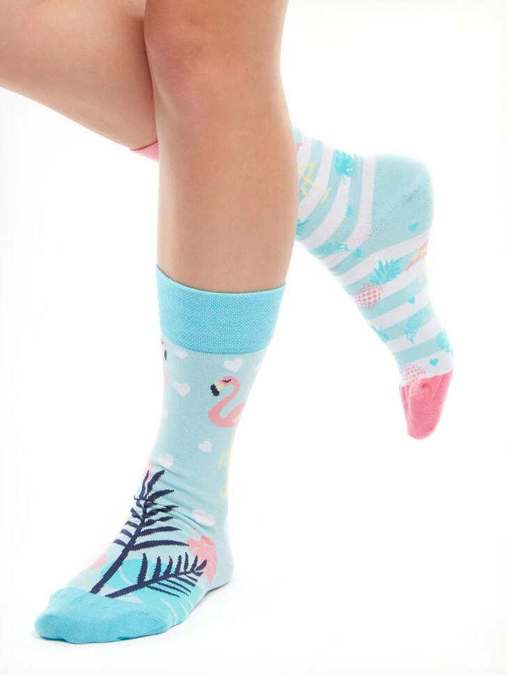 Lustige Socken Liebes-Flamingos 4 Lustige Socken Liebes-Flamingos – Bild 2