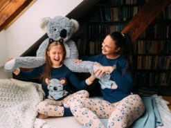 Lustige Pyjamas Für Kinder Fröhlicher Koala -Dedoles Happy Koala 2 1
