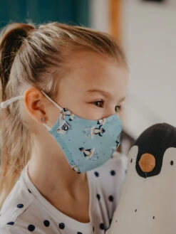 Lustige Antibakterielle Gesichtsmaske Für Kinder Fröhlicher Pinguin -Dedoles Happy Penguin 4 1
