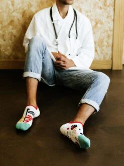 Lustige Sneakersocken Gesundheit -Dedoles Health 1