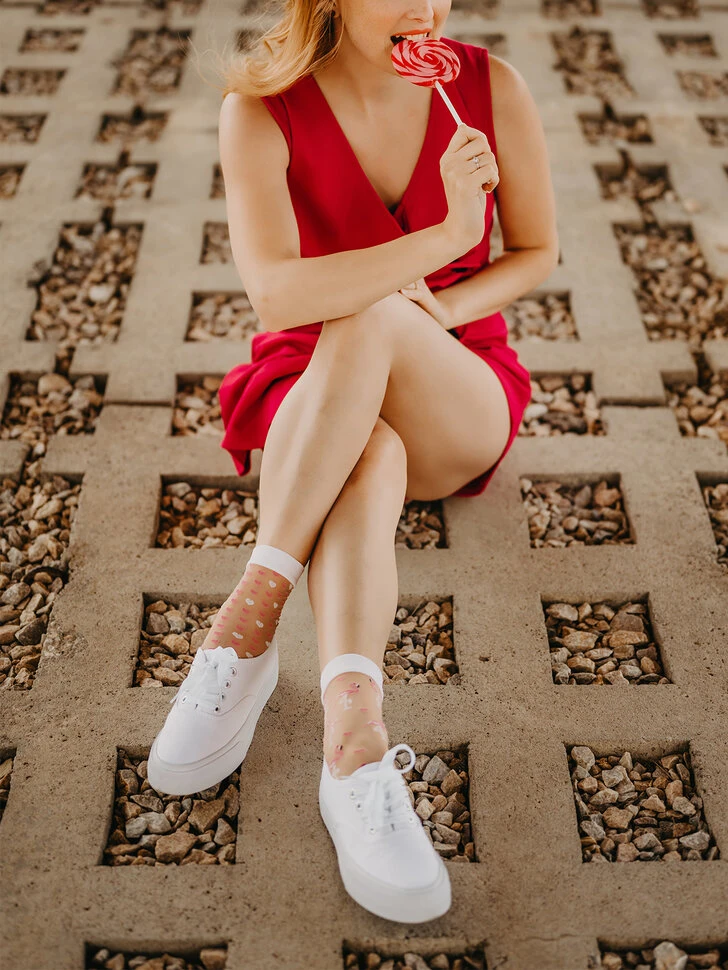 Lustige Nylonsocken Herzen Und Flamingos 7 Lustige Nylonsocken Herzen Und Flamingos – Bild 5