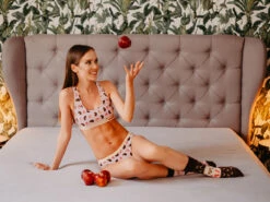 Lustige Damenbralette Igel -Dedoles Hedgehog 1 2