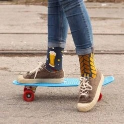 Lustige Socken Zeit Für Ein Bier -Dedoles IMG 4550