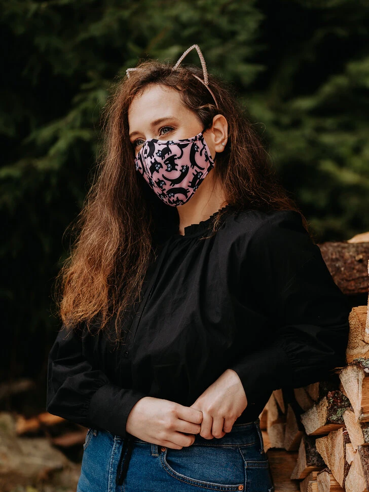 Lustige Antibakterielle Gesichtsmaske Rosa Katzen - Größe „Mittelgroß“ 8 Lustige Antibakterielle Gesichtsmaske Rosa Katzen - Größe „Mittelgroß“ – Bild 6