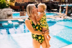 Lustiger Badeanzug Für Mädchen Zitronen -Dedoles Lemons 16 1