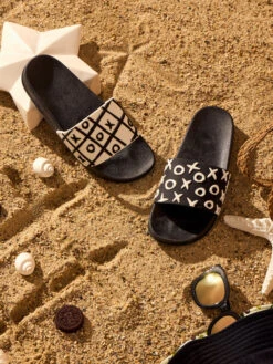 Lustige Pantoletten Spielen Wir -Dedoles Let s Play 1