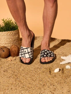 Lustige Pantoletten Spielen Wir -Dedoles Let s Play 3