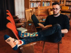 Lustige Socken Bibliothek -Dedoles Library 7