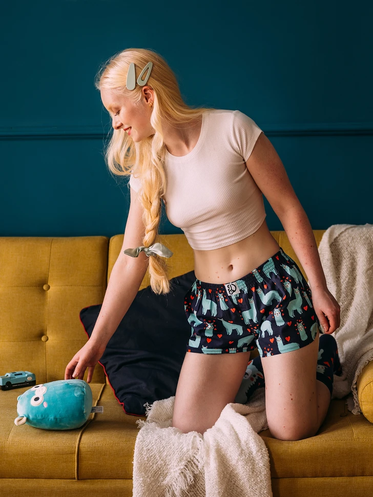 Lustige Damenshorts Lama Und Herzen 7 Lustige Damenshorts Lama Und Herzen – Bild 5