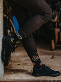 Lustige Socken Neon-Bier 8 Lustige Socken Neon-Bier -Dedoles Neon beer 2