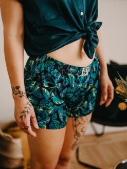 Lustige Damenshorts Nacht-Panther -Dedoles Night Panther 17