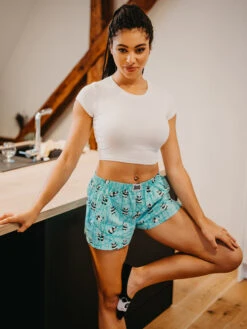 Lustige Damenshorts Panda -Dedoles Panda 3