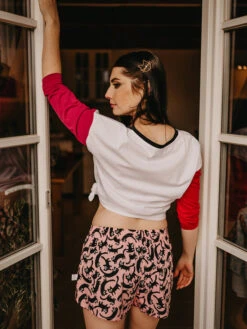 Lustige Damenshorts Rosa Katzen -Dedoles Pink Cats 3 1