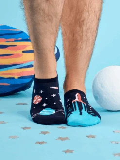 Lustige Sneakersocken Planeten -Dedoles Planets 1