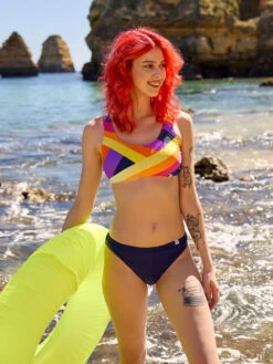 Lustiges Sportliches Bikinioberteil Regenbogenfarben -Dedoles Rainbow Colours Navy Blue 6