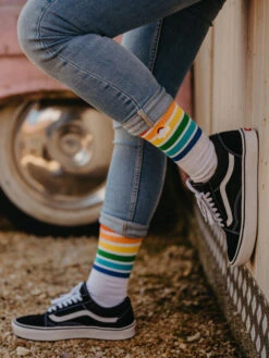 Lustige Sportsocken Regenbogen Und Wolke -Dedoles Rainbow Cloud 9