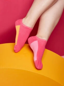 Himbeerrosa Sneakersocken Süßigkeiten 12 Himbeerrosa Sneakersocken Süßigkeiten -Dedoles Raspberry Pink Sneaker Socks Candy 3