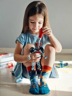 Lustige Kindersocken Roboter -Dedoles Robot 1