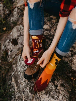 Lustige Socken Bergsteigen 11 Lustige Socken Bergsteigen -Dedoles Rock Climbing 4