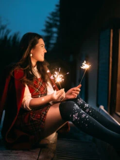 Lustige Überkniestrümpfe Schneeflocken -Dedoles Snowflakes 6