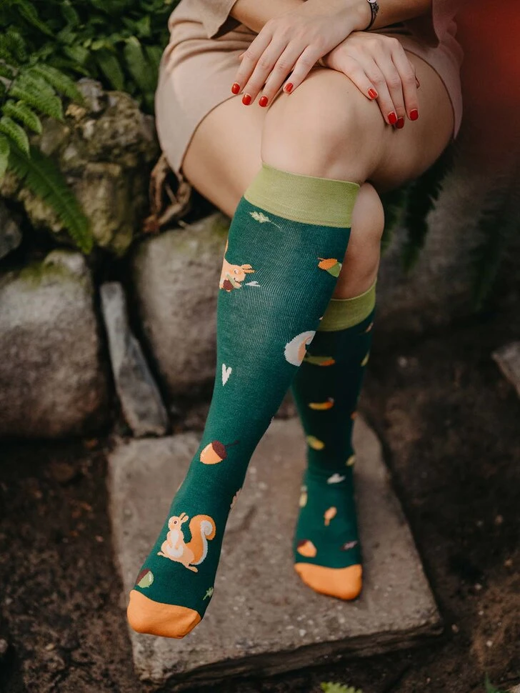 Lustige Kniestrümpfe Eichhörnchen 5 Lustige Kniestrümpfe Eichhörnchen – Bild 3