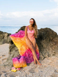 Lustiges Strandtuch Sonniges Mandala -Dedoles Sunny Mandala 4 2
