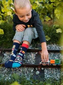 Lustige Kindersocken Zügchen 8 Lustige Kindersocken Zügchen -Dedoles Trains 3