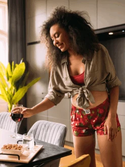 Lustige Damenshorts Wine O'Clock -Dedoles Wine O Clock 2