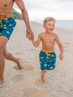 Lustige Badeshorts Für Jungen Gelbes U-Boot -Dedoles Yellow Submarine 3 1